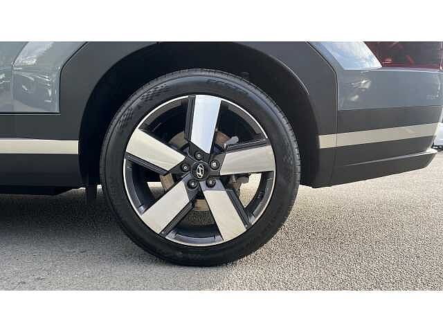 Hyundai Santa Fe SANTA FE 1.6 TGDi Plug-in Hybrid Premium 5dr 4WD Auto