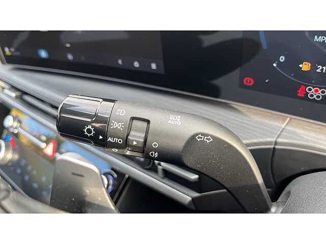 Hyundai Santa Fe SANTA FE 1.6 TGDi Plug-in Hybrid Premium 5dr 4WD Auto