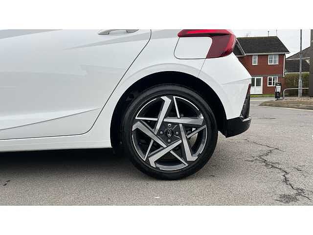 Hyundai i20 i20 5Dr HAT 1.0 T-gdi 100ps Premium DCT