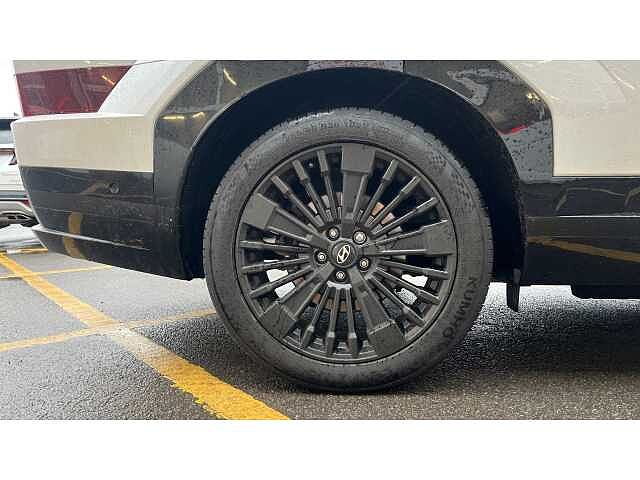 Hyundai Santa Fe SANTA FE 1.6 TGDi Hybrid Calligraphy 5dr 4WD Auto