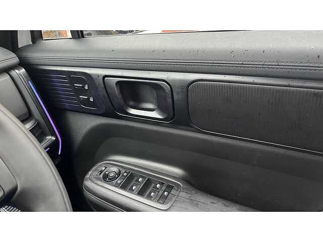 Hyundai Santa Fe SANTA FE 1.6 TGDi Hybrid Calligraphy 5dr 4WD Auto