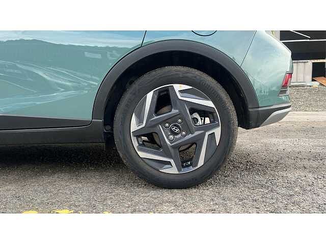 Hyundai Bayon Bayon HAT 1.0 T-gdi 90PS Tech Line DCT