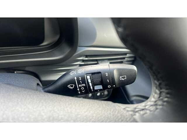 Hyundai Bayon Bayon HAT 1.0 T-gdi 90PS Tech Line DCT