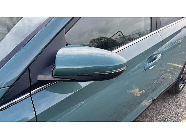 Hyundai Bayon Bayon HAT 1.0 T-gdi 90PS Tech Line DCT