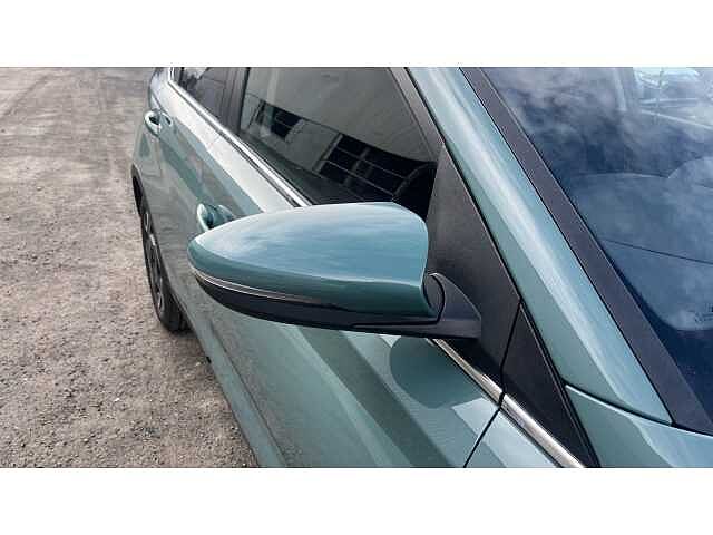 Hyundai Bayon Bayon HAT 1.0 T-gdi 90PS Tech Line DCT