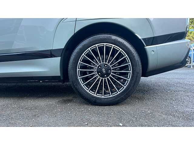 Hyundai Ioniq 9 Ioniq# 9 SUV 226kW Calligraphy 110kWh AW