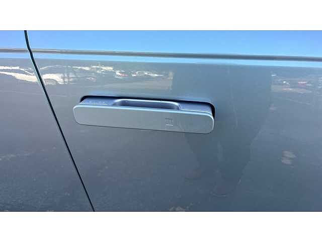 Hyundai Ioniq 9 Ioniq# 9 SUV 226kW Calligraphy 110kWh AW