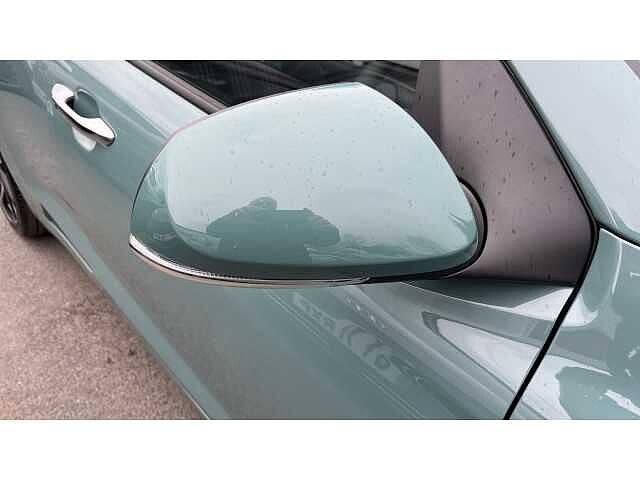 Hyundai i10 i10 5Dr HAT 1.2 MPi 79ps Premium NAV AU