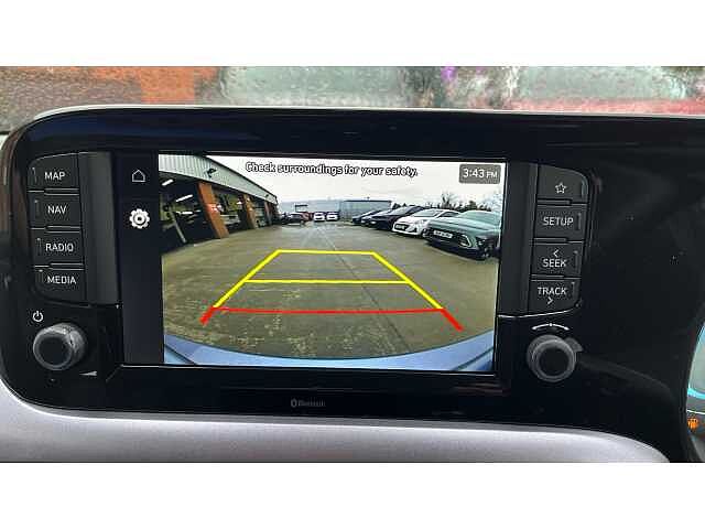 Hyundai i10 i10 5Dr HAT 1.2 MPi 79ps Premium NAV AU