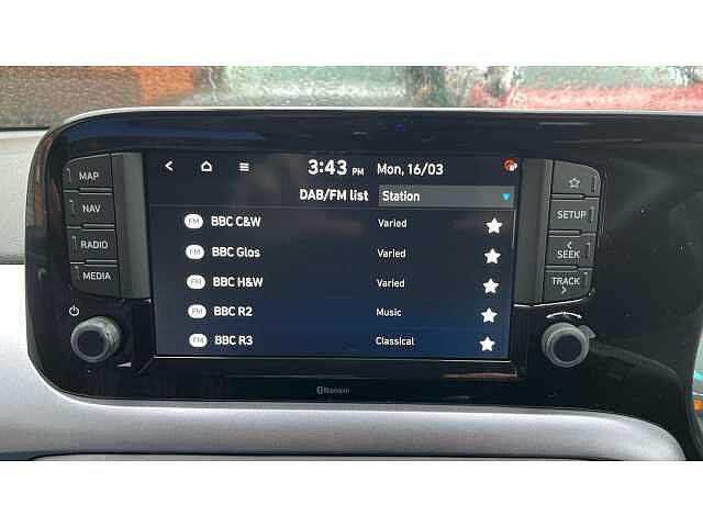 Hyundai i10 i10 5Dr HAT 1.2 MPi 79ps Premium NAV AU