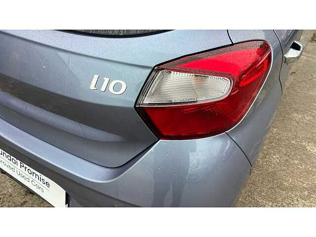 Hyundai i10 i10 5Dr HAT 1.2 MPi 79ps Premium NAV AU