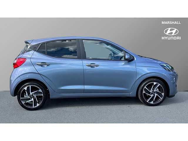 Hyundai i10 i10 5Dr HAT 1.2 MPi 79ps Premium NAV AU