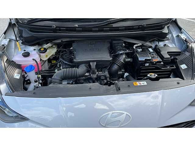 Hyundai i10 i10 5Dr HAT 1.0 MPi 63ps AdvancePlus Pack NAV