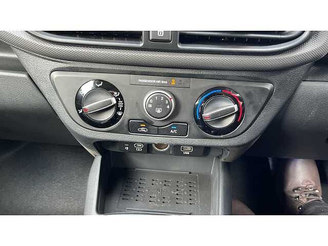 Hyundai i10 i10 5Dr HAT 1.0 MPi 63ps Advance Plus Pack NAV AU