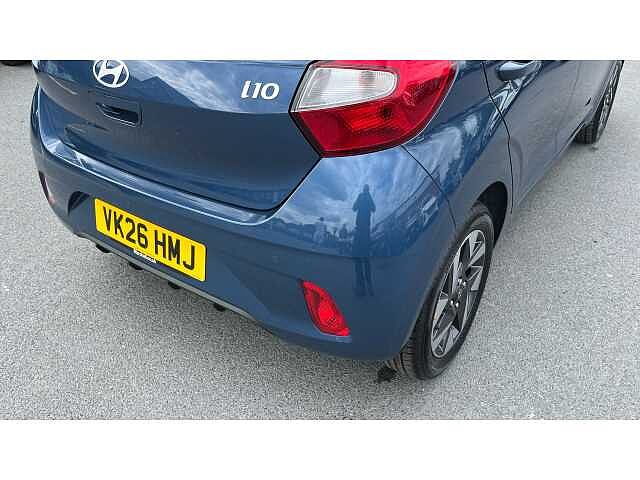 Hyundai i10 i10 5Dr HAT 1.0 MPi 63ps Advance NAV AU