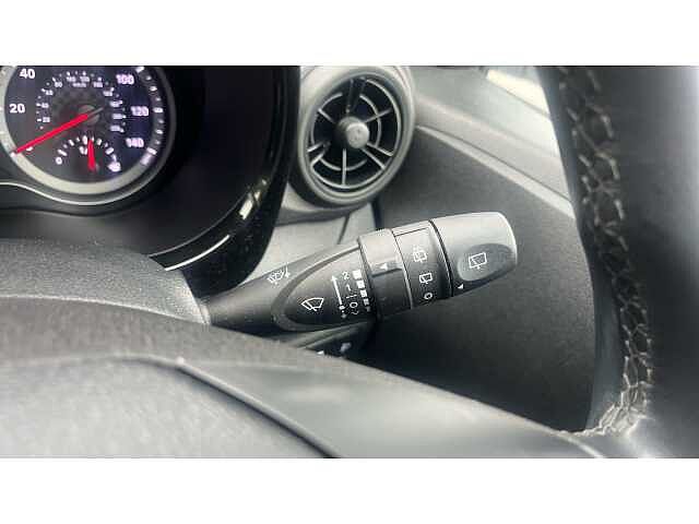 Hyundai i10 I10 1.0 MPi SE Connect 5dr