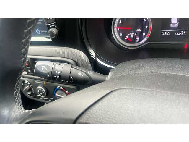 Hyundai i10 I10 1.0 MPi SE Connect 5dr