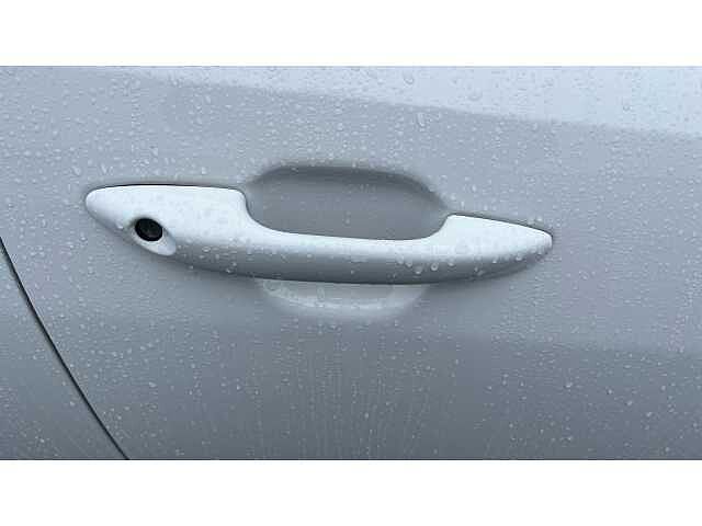 Hyundai i10 I10 1.0 MPi SE Connect 5dr