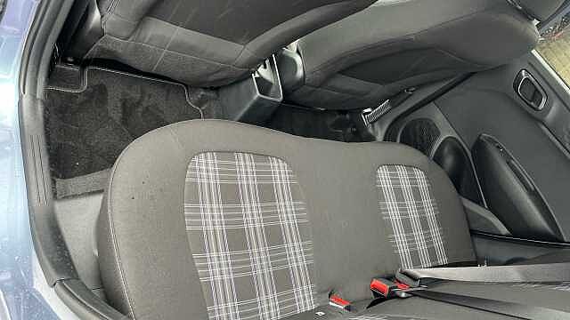 Hyundai i10 i10 5Dr HAT 1.2 MPi 79ps Premium NAV AU