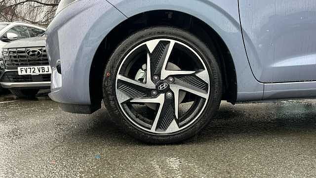 Hyundai i10 i10 5Dr HAT 1.2 MPi 79ps Premium NAV AU