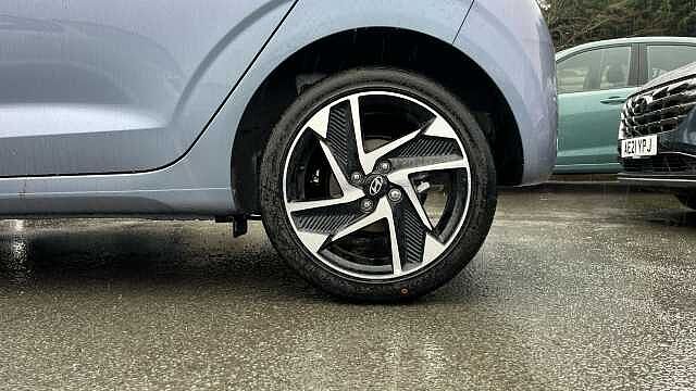 Hyundai i10 i10 5Dr HAT 1.2 MPi 79ps Premium NAV AU