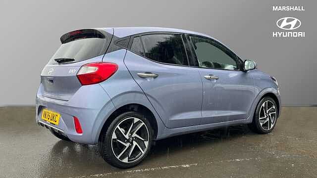 Hyundai i10 i10 5Dr HAT 1.2 MPi 79ps Premium NAV AU