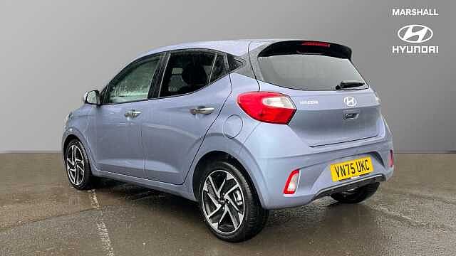 Hyundai i10 i10 5Dr HAT 1.2 MPi 79ps Premium NAV AU