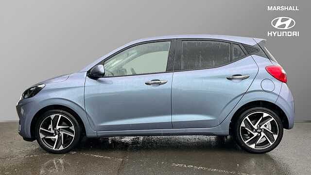 Hyundai i10 i10 5Dr HAT 1.2 MPi 79ps Premium NAV AU