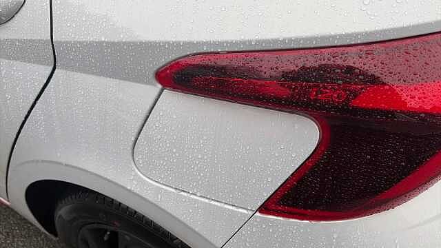 Hyundai i20 i20 5Dr HAT 1.0 T-gdi 90ps Black Line