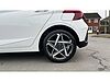 Hyundai I20 i20 5Dr HAT 1.0 T-gdi 100ps Premium DCT Atlas White